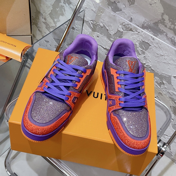 ルイヴィトン靴背面デザイン